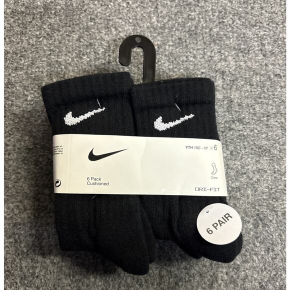 NWT Nike Dri-FIT Cushioned Crew Youth 10C-3Y Socks 6 Pack Black - Picture 1 of 3